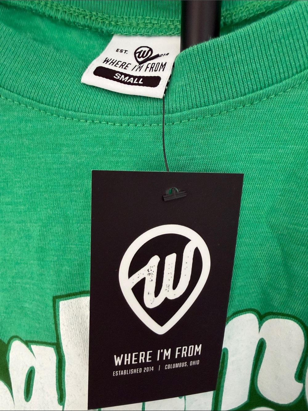 NWT Green Baltimore Graphic Crop Top - Picture 3 of 4